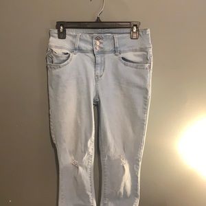 YMI 11/30 Curvy fit light ripped skinny jeans